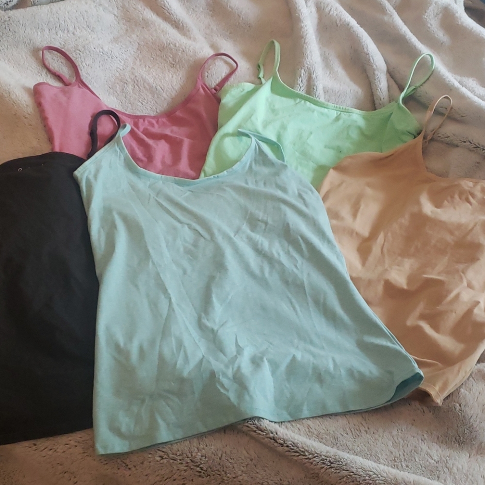 5 Pact Organic Shelf Bra tanks XL